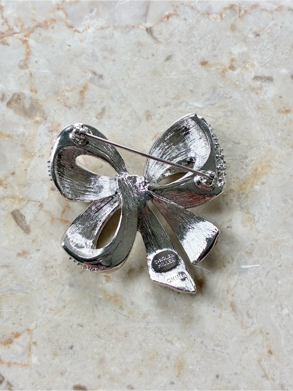 Nolan Miller Shining Spirit Bow Brooch Pin Vintage Silver Tone Rhinestones - Picture 4 of 12